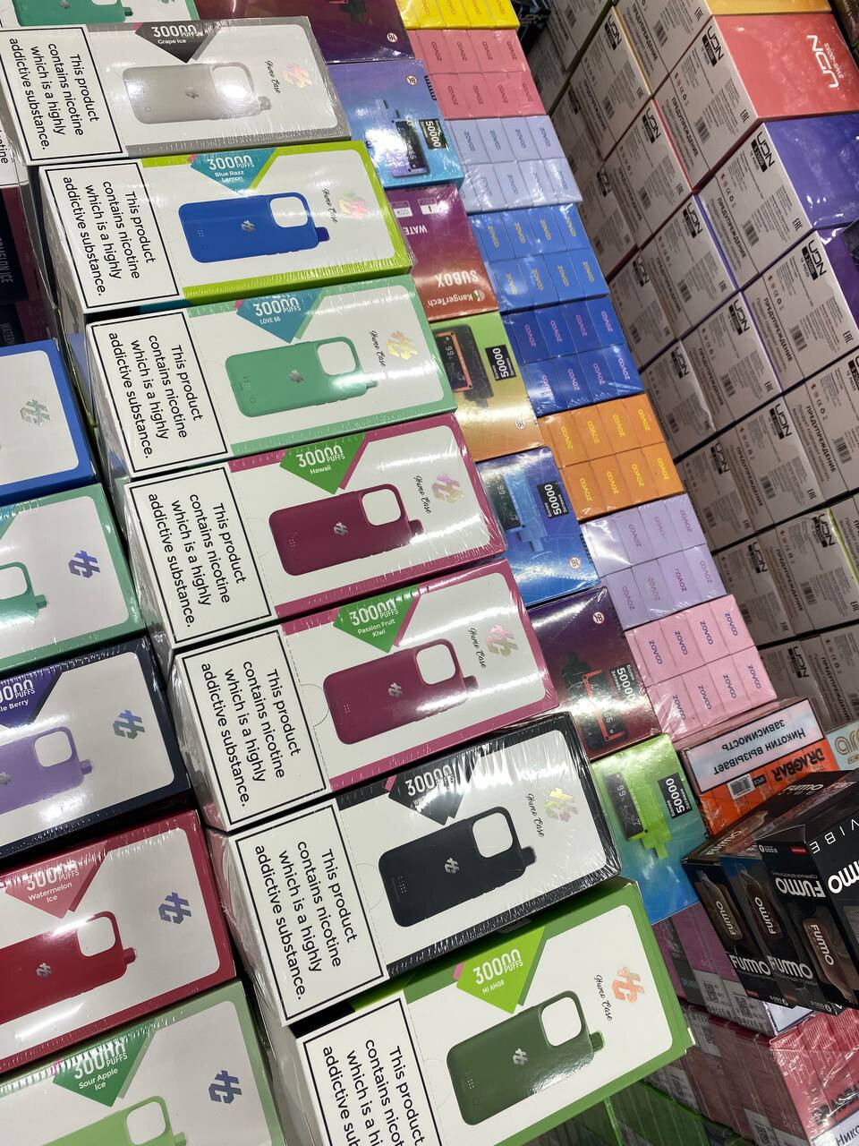 Humo IPHONE 15 Pro MAX Case 30000 затяжек